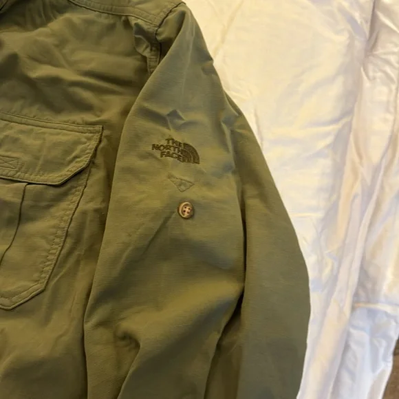 North Face Large Button Shirt Rip Stop - Picture 4 of 9